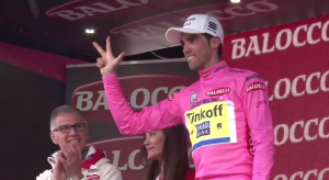 Giro2015tresdeditos