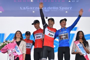 Con Irizar Giro 2019